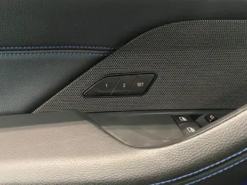 M440i xDrive Coupe Navi HK-System DAB HUD Laser