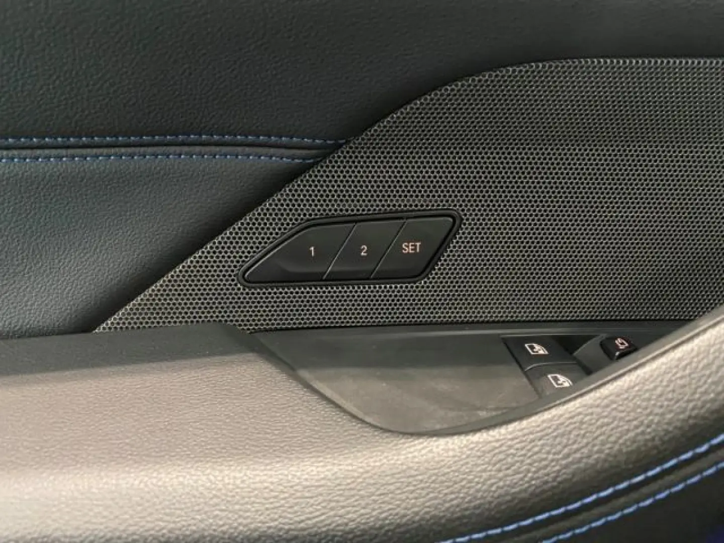 M440i xDrive Coupe Navi HK-System DAB HUD Laser