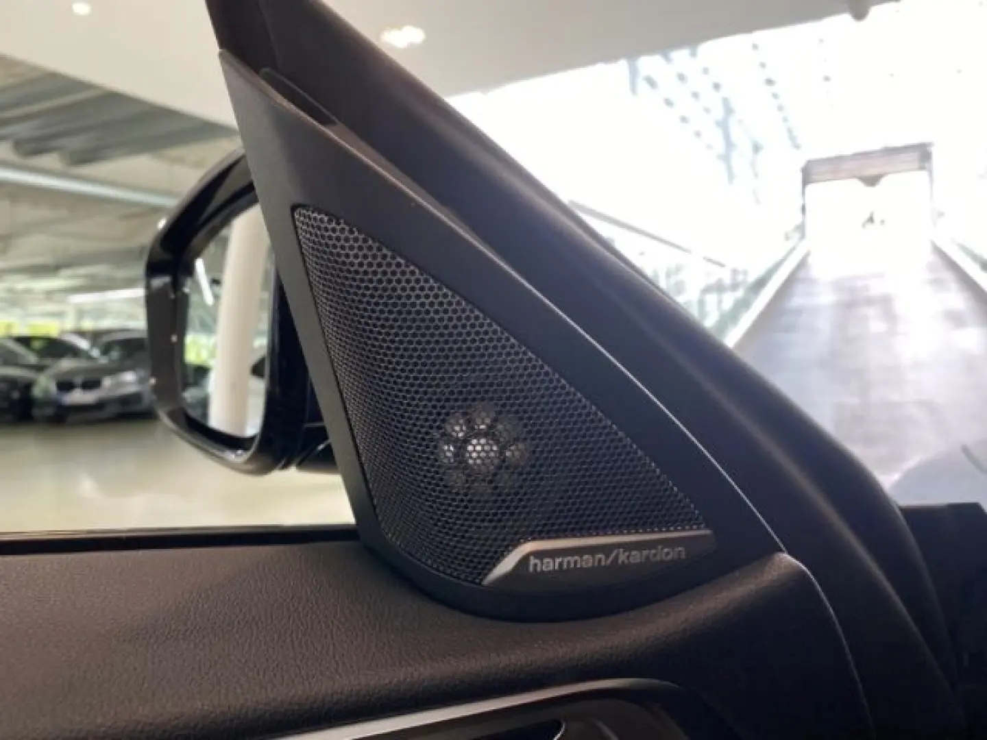 M440i xDrive Coupe Navi HK-System DAB HUD Laser