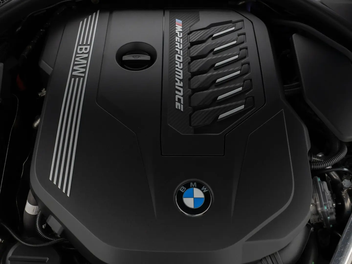 M440i xD Laser Kamera HUD DAB H/K Komfort 19Zoll