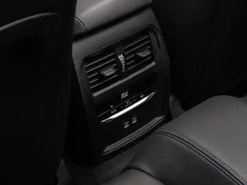 M440i xD Laser Kamera HUD DAB H/K Komfort 19Zoll