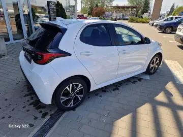 Toyota Yaris 1.5 116 CP HEV Business