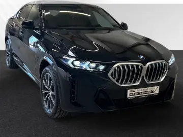 BMW X6 xDrive40i M Sport AHK Pano Standhz
