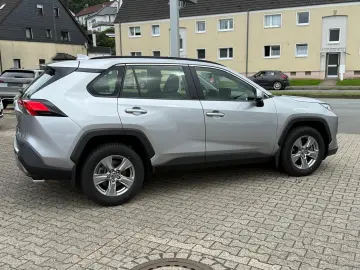 RAV 4 2.0 16V 4x4 Automatik dig. Tacho Cam DAB
