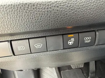 RAV 4 2.0 16V 4x4 Automatik dig. Tacho Cam DAB