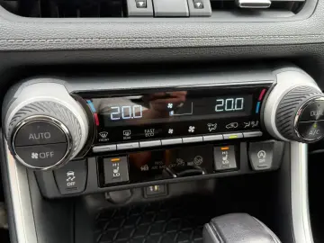 RAV 4 2.0 16V 4x4 Automatik dig. Tacho Cam DAB
