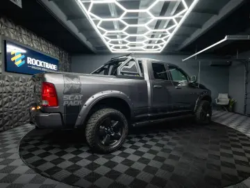 RAM 5.7 V8 HEMI 4x4 OFFROAD Night LONGBED 19%