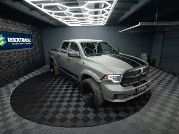 RAM 5.7 V8 HEMI 4x4 PUNISHER OFFROAD RAMBOX 19%
