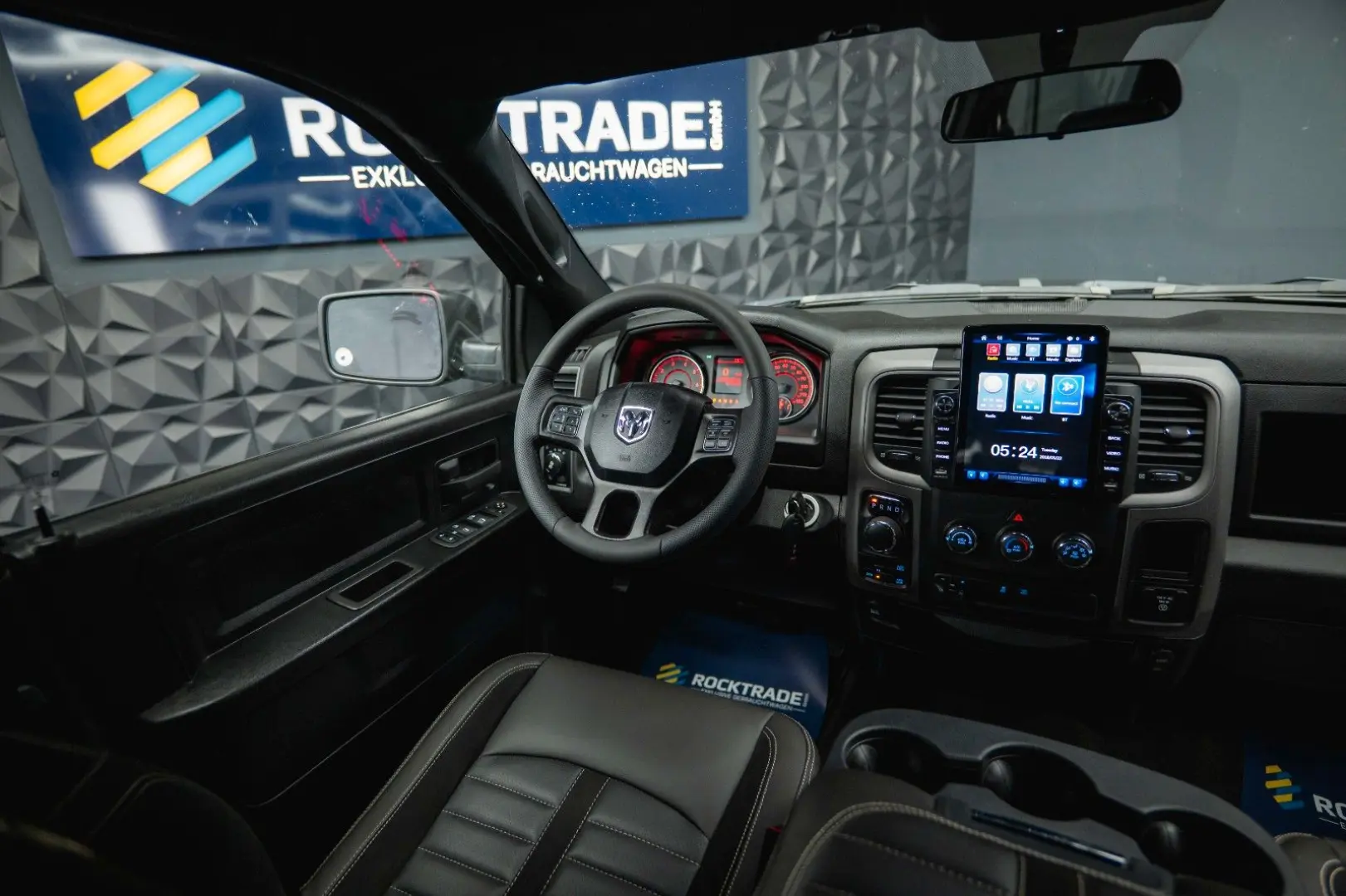 RAM 5.7 V8 HEMI 4x4 PUNISHER OFFROAD RAMBOX 19%
