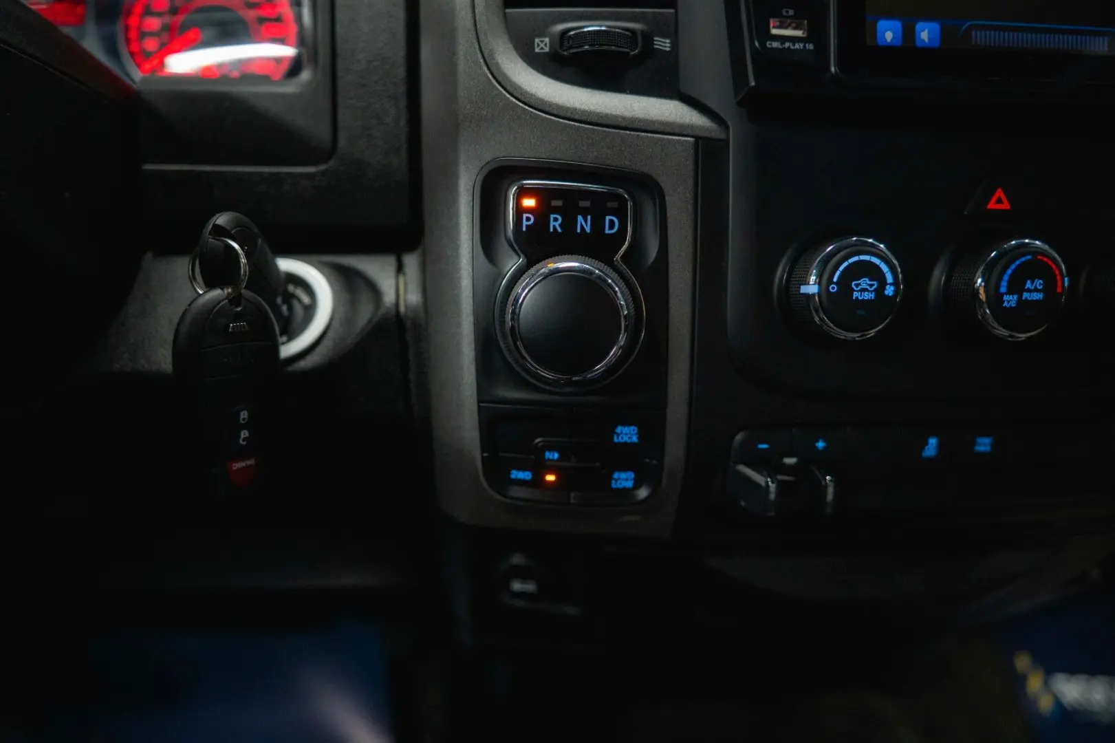 RAM 5.7 V8 HEMI 4x4 PUNISHER OFFROAD RAMBOX 19%