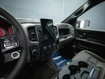 RAM 5.7 V8 HEMI 4x4 PUNISHER OFFROAD RAMBOX 19%