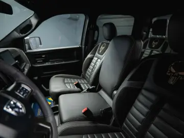 RAM 5.7 V8 HEMI 4x4 PUNISHER OFFROAD RAMBOX 19%