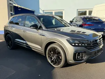 Touareg R 4M eHybrid Leder ACC DAB Pano IQ-Light
