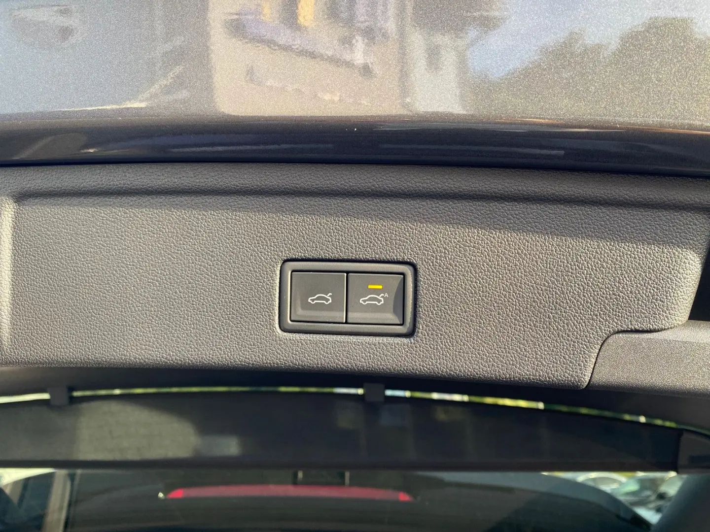 Touareg R 4M eHybrid Leder ACC DAB Pano IQ-Light