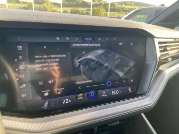 Touareg R 4M eHybrid Leder ACC DAB Pano IQ-Light