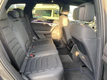Touareg R 4M eHybrid Leder ACC DAB Pano IQ-Light