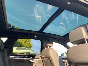 Touareg R 4M eHybrid Leder ACC DAB Pano IQ-Light