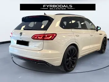 Touareg R 4Motion eHybrid 462hp PANORAMA 21