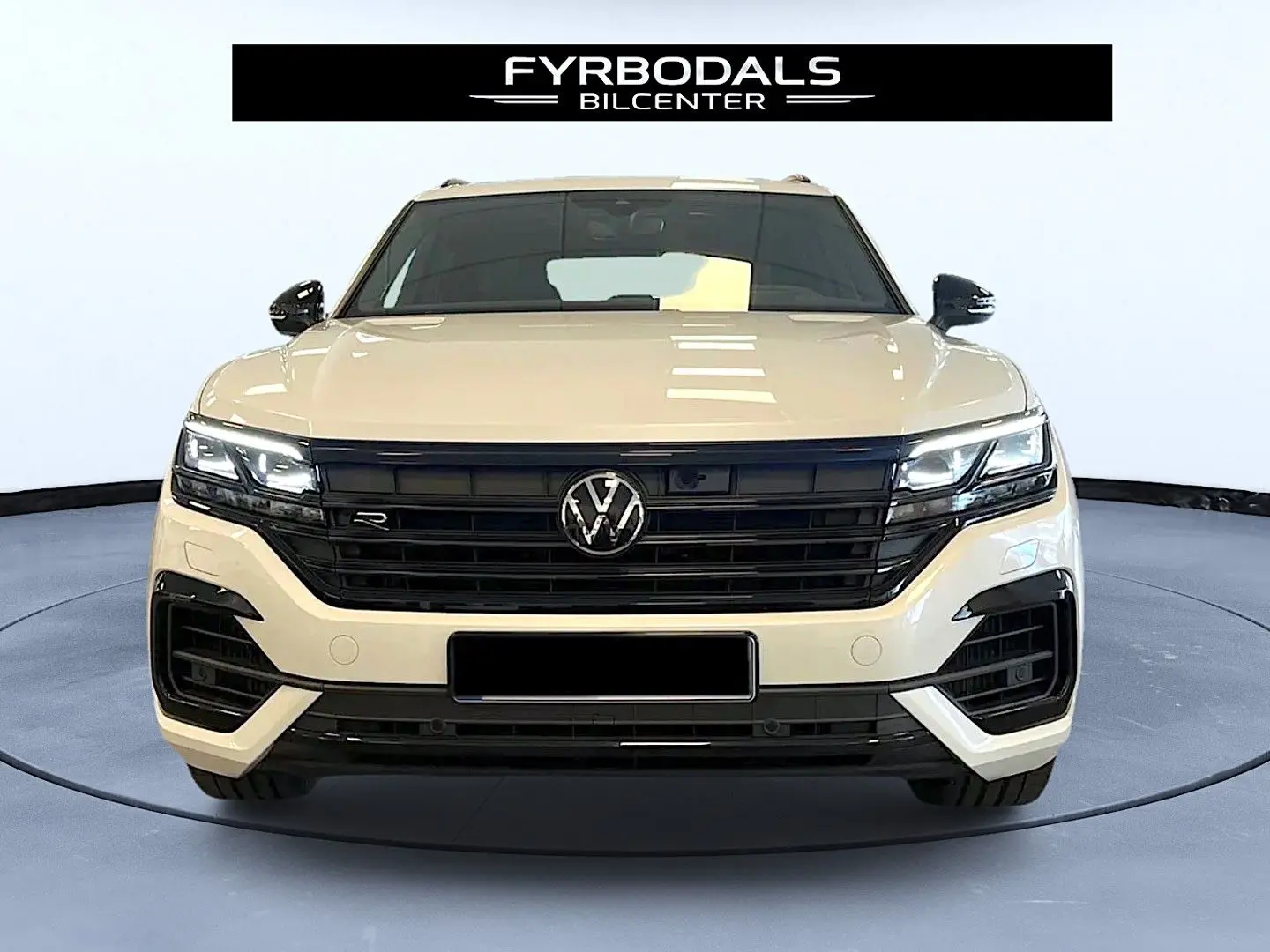 Touareg R 4Motion eHybrid 462hp PANORAMA 21