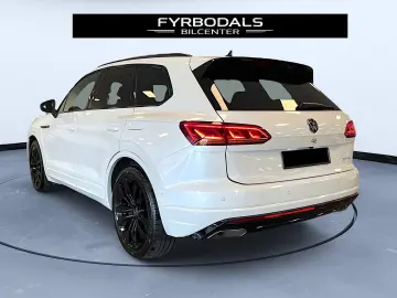 Touareg R 4Motion eHybrid 462hp PANORAMA 21