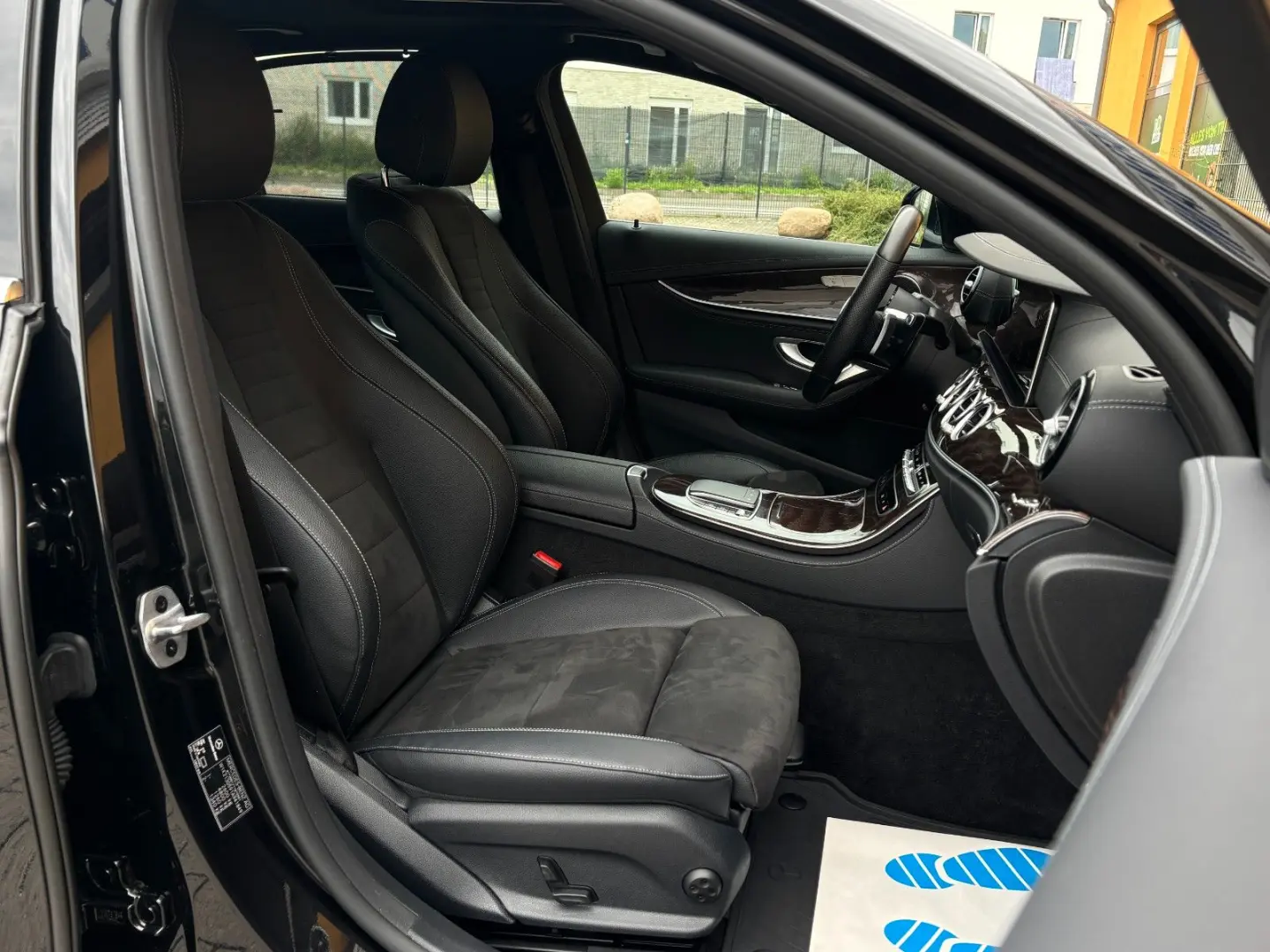 E 450 AMG-Line 4Matic *2.H+Wide+360°+S-Dach+LED*