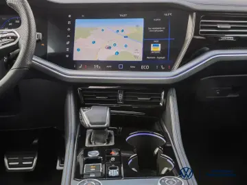 Touareg R 3.0 V6 TSIe*4Motion*AHK*APP*ACC*MATRIX