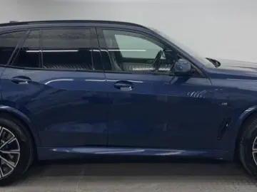 X5 xDrive 25d M SPORT 7SITZ
