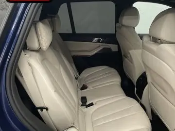 X5 xDrive 25d M SPORT 7SITZ