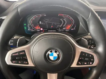 X5 xDrive 30 d M Sport//KAM 360