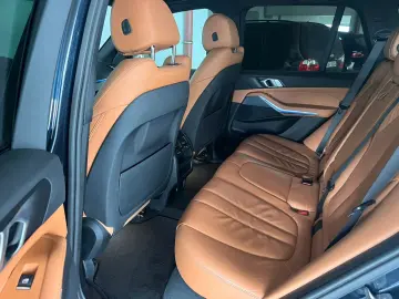 X5 xDrive 30 d M Sport//KAM 360