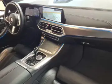X5 xDrive45e M Sport AHK HuD Leder 