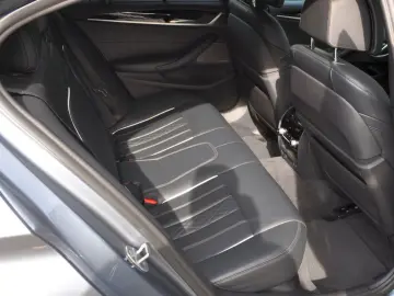 B5 4.4 Bi-Turbo Allrad 