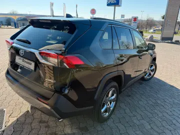 RAV4 Hybrid Team D **TECHNIKPAKET**