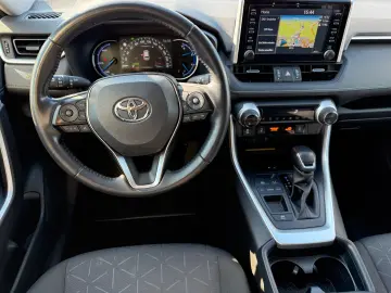 RAV4 Hybrid Team D **TECHNIKPAKET**