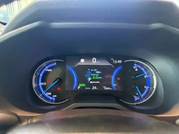 RAV 4 2.5 4x2 Hybrid Team D *LED*ACC*el Heck*TWA