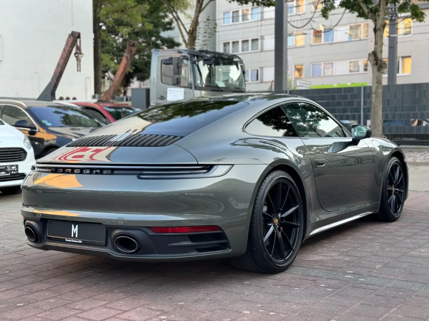 911 / 992 Carrera S MATRIX/360°/TEMPO/BOSE/MwSt.