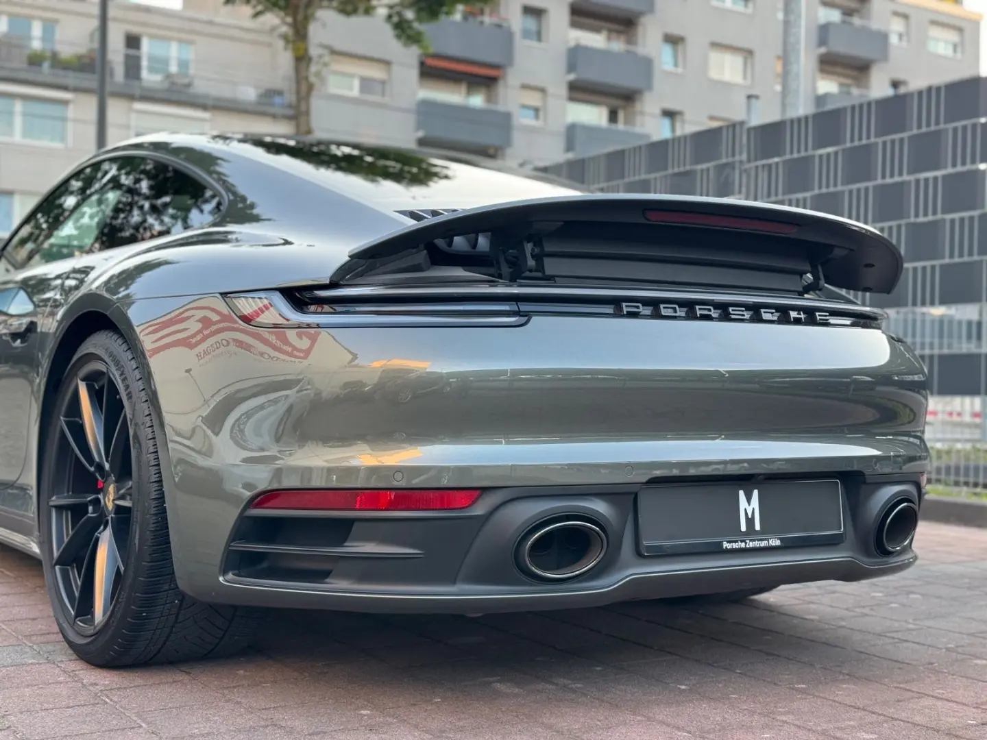 911 / 992 Carrera S MATRIX/360°/TEMPO/BOSE/MwSt.