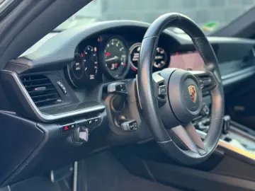 911 / 992 Carrera S MATRIX/360°/TEMPO/BOSE/MwSt.