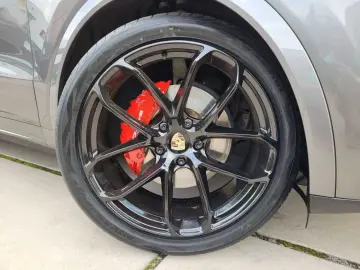 Cayenne S HYBRID*FULL!*SPORTDESIGNPAKKET*ACC*BOS