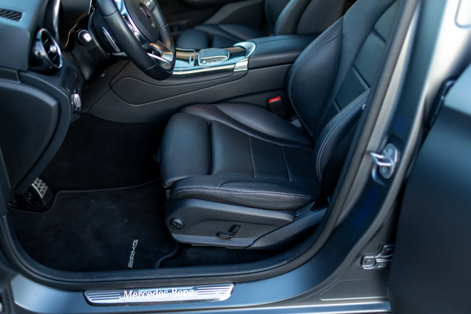 GLC 300e 4M AMG Line | Led | Night | Burm | Keyless