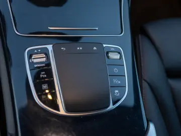 GLC 300e 4M AMG Line | Led | Night | Burm | Keyless