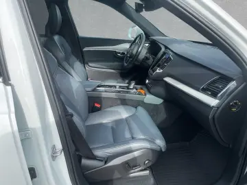 XC90 T8 AWD Inscription Expression+Luftfahrwerk