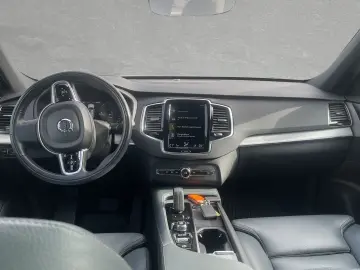 XC90 T8 AWD Inscription Expression+Luftfahrwerk