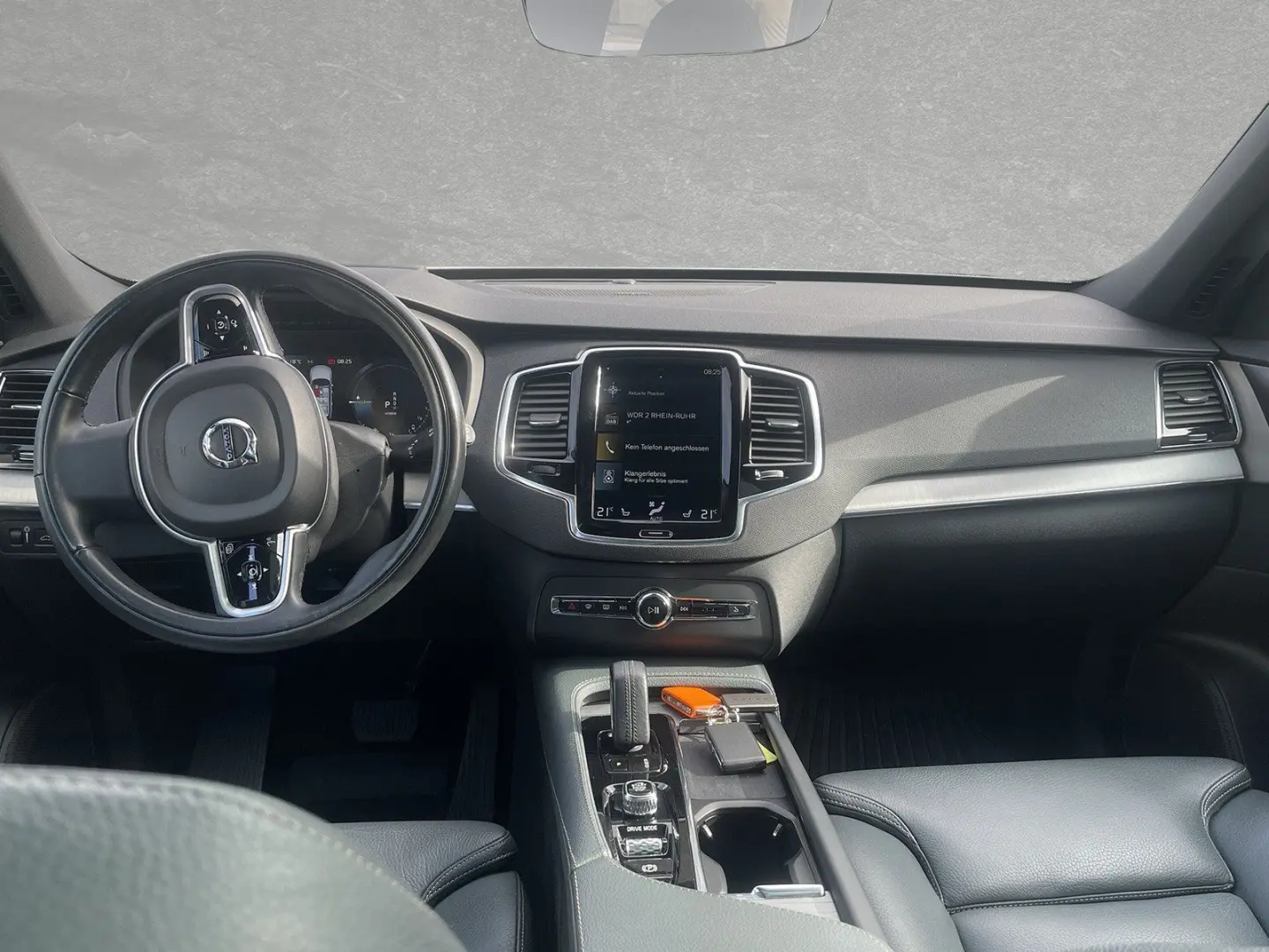 XC90 T8 AWD Inscription Expression+Luftfahrwerk