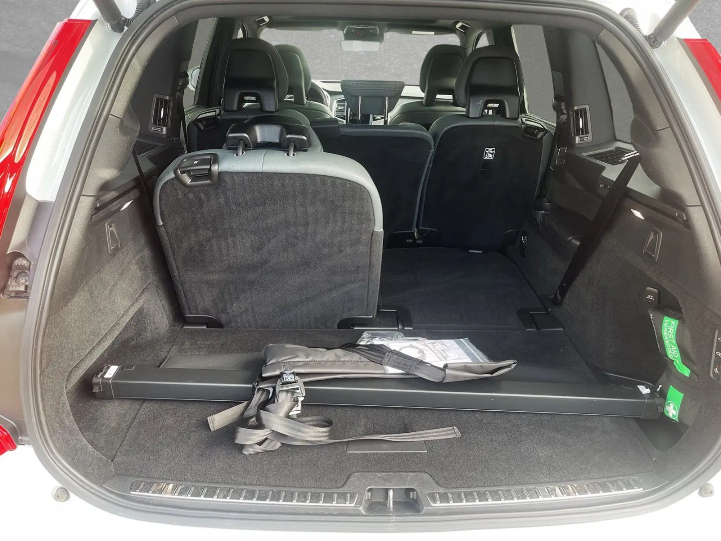 XC90 T8 AWD Inscription Expression+Luftfahrwerk