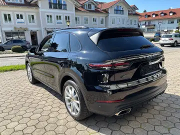 Cayenne E-Hybrid LUFT PANO AHK SURROUND VIEW