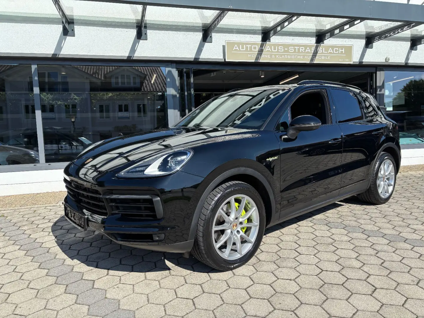 Cayenne E-Hybrid LUFT PANO AHK SURROUND VIEW