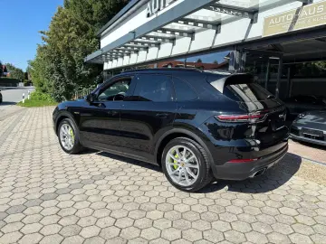 Cayenne E-Hybrid LUFT PANO AHK SURROUND VIEW