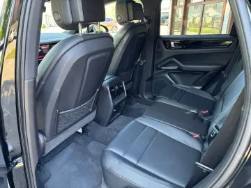 Cayenne E-Hybrid LUFT PANO AHK SURROUND VIEW
