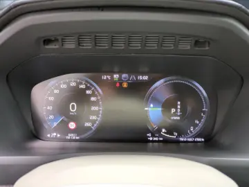 XC90 T8 Inscription Recharge Plug-In Hybrid AWD